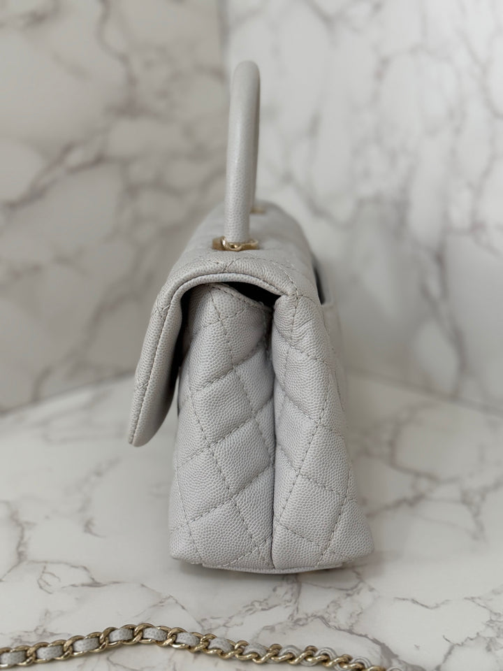 CHANEL 18P series 27 2018 Light Grey Caviar LGHW Coco Handle Size Small with Detachable Shoulder strap
