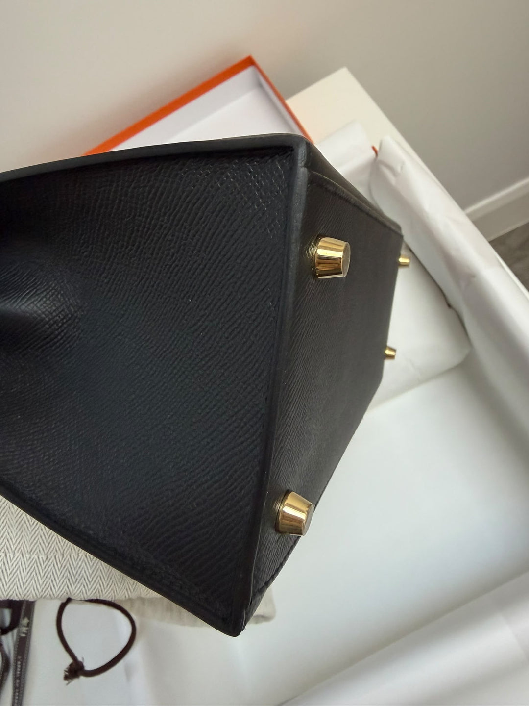 WA/Email to Purchase only- HERMÈS Kelly 28 Black 89/Noir 89 Epsom Sellier GHW Stamp G 2026