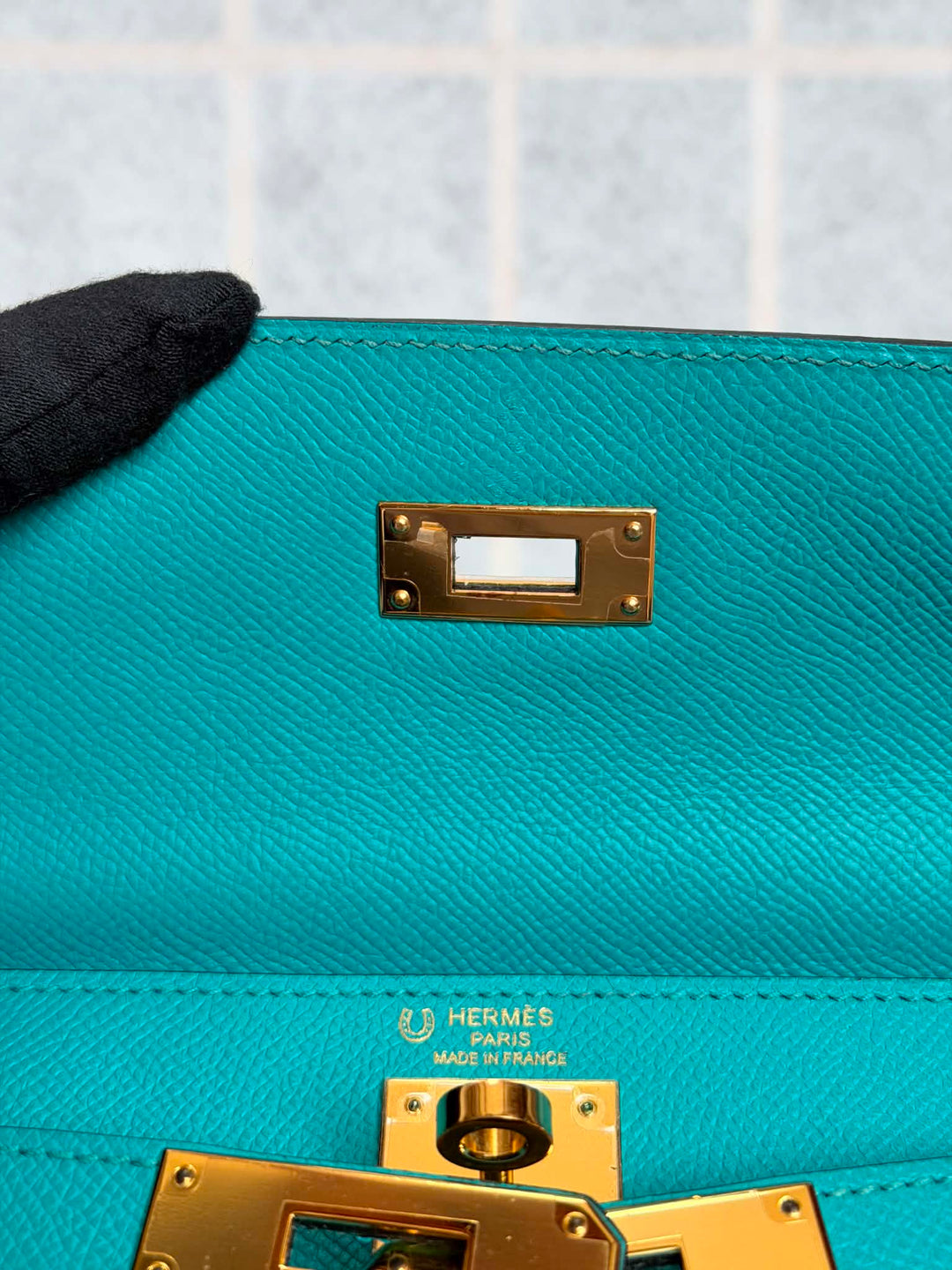 HERMÈS Kelly 28 Epsom Leather Sellier Special Order Bleu Paon GHW Stamp D 2019