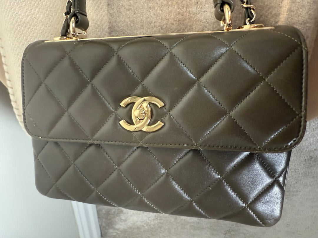 CHANEL series 23 2016 Khaki Green Lambskin LGHW Trendy CC Flap bag size Small with detachable chain