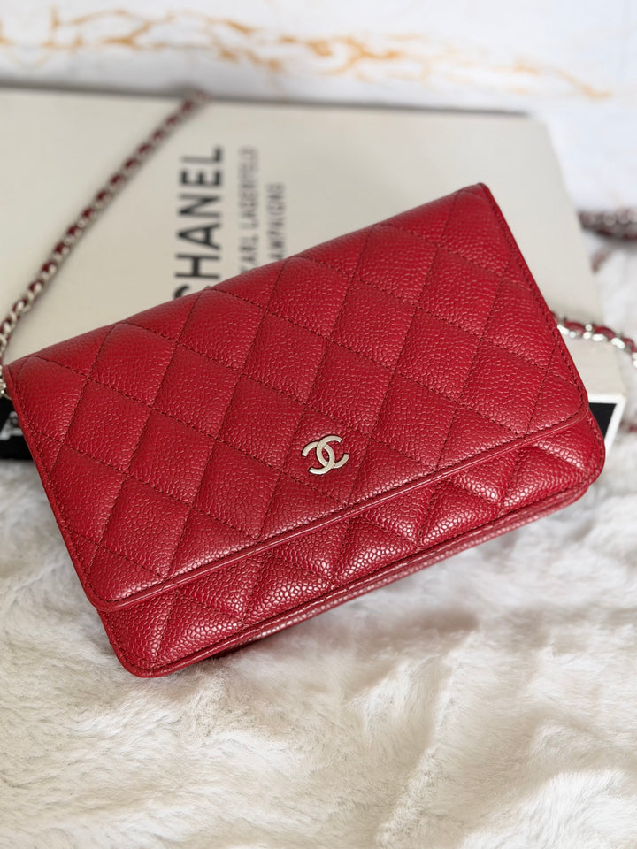 CHANEL series 19 Red Caviar Classic Wallet on chain (WOC) SHW 2014/2015