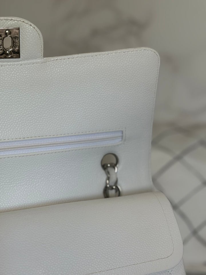 CHANEL series 12 Vintage White Caviar SHW Medium ML Timeless Classic Double Flap Bag 2009