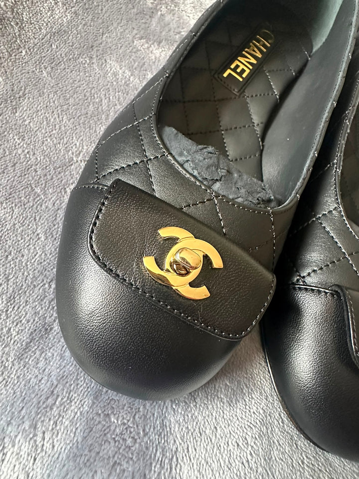 CHANEL Black Ballerina Shoes EU 37.5