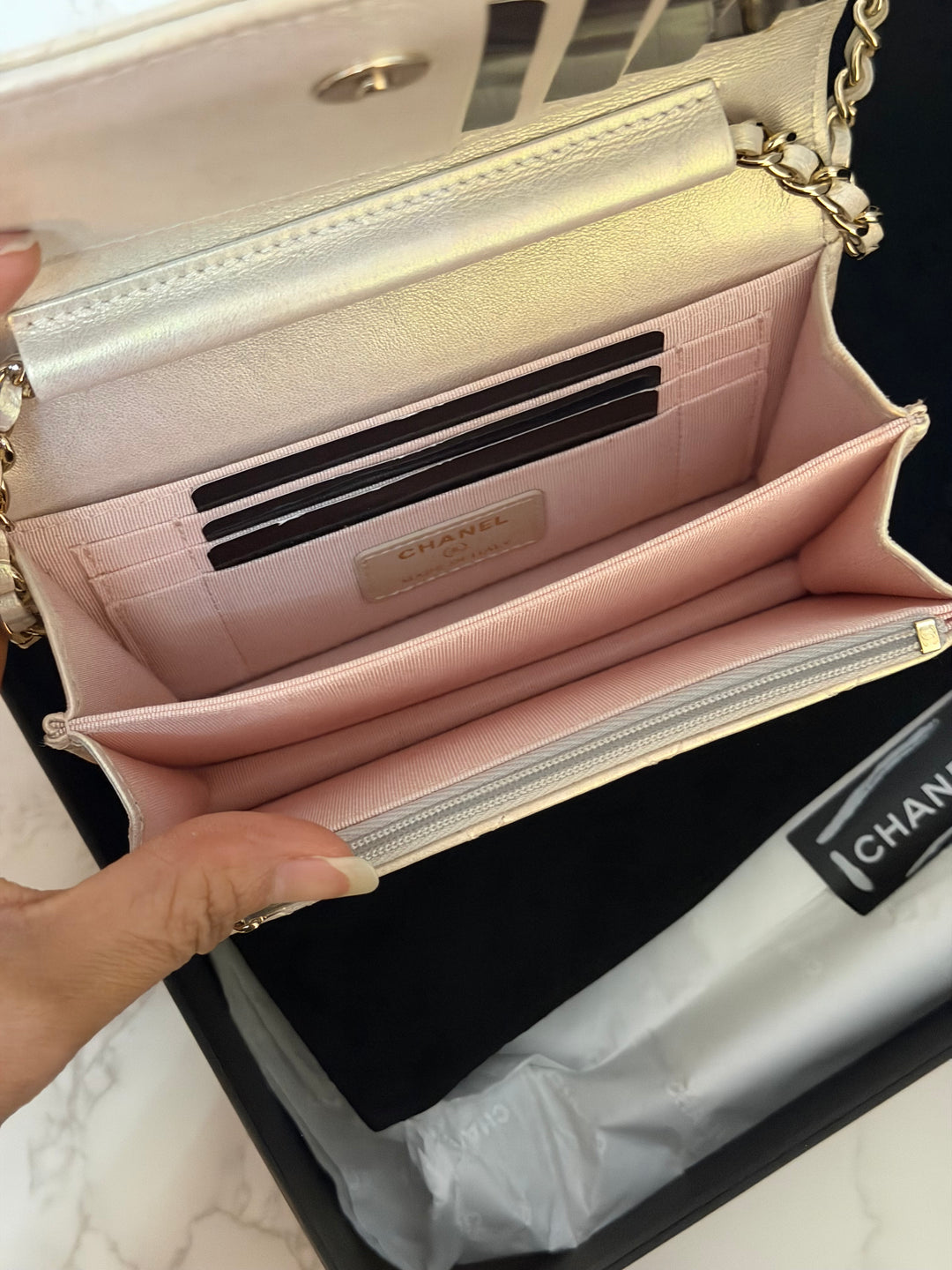 CHANEL series 31 20B Ivory Calf Skin LGHW Mini Wallet on Chain (WOC) 6 inches