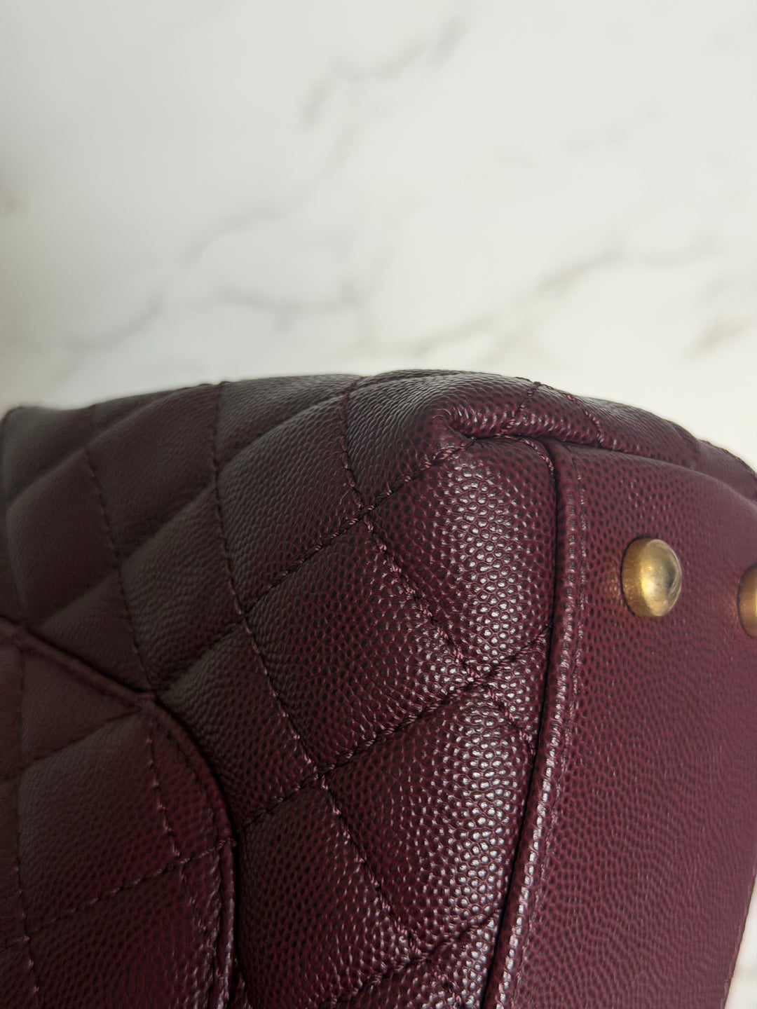 CHANEL series 26 Burgundy Caviar Aged GHW Coco Handle Flap Bag size SMALL with Pink sea snake handle 2018