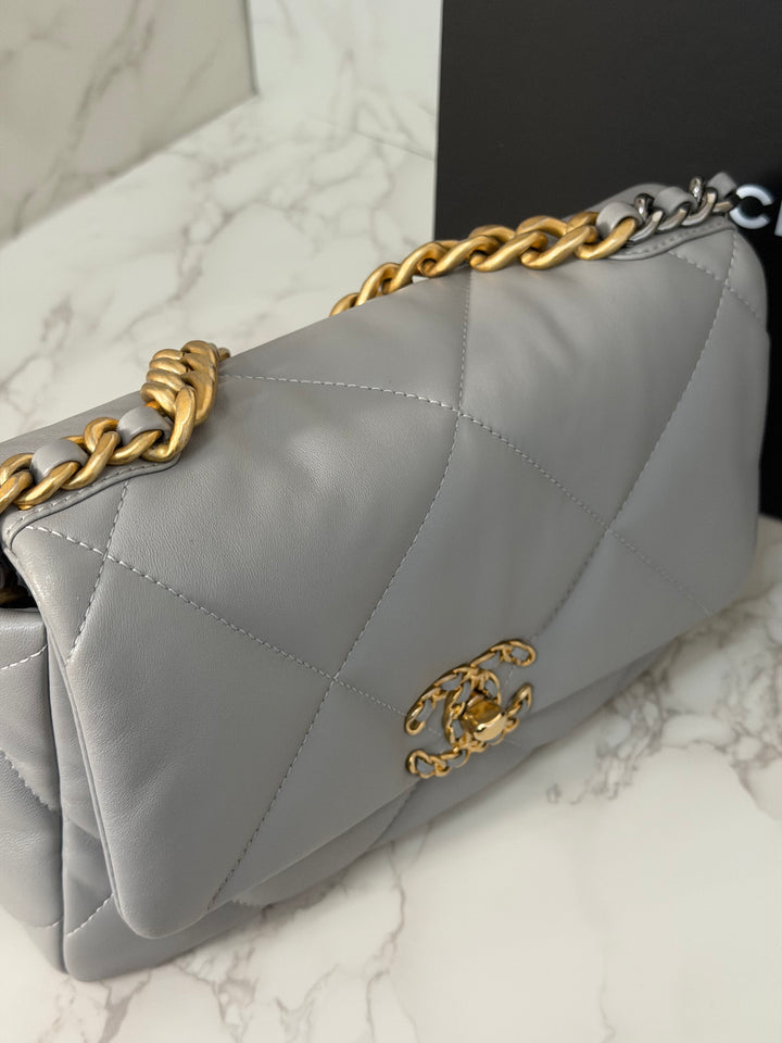 CHANEL 19 size Small Grey Lambskin Mixed Hardware 21B 2021 Flap Bag with Top Handle