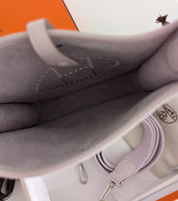 Load image into Gallery viewer, HERMES Evelyne 16 in Mauve Pearle PHW stamp W
