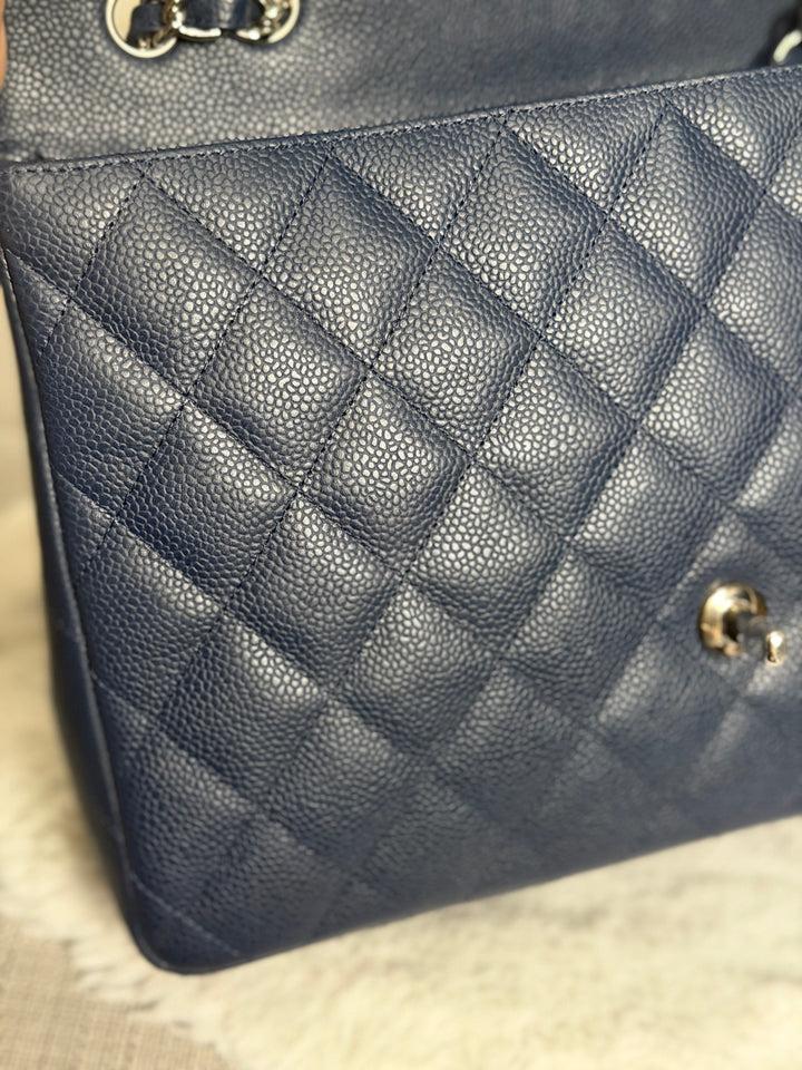 CHANEL series 13 Navy Caviar SHW Timeless Classic Jumbo Single Flap Bag 2010