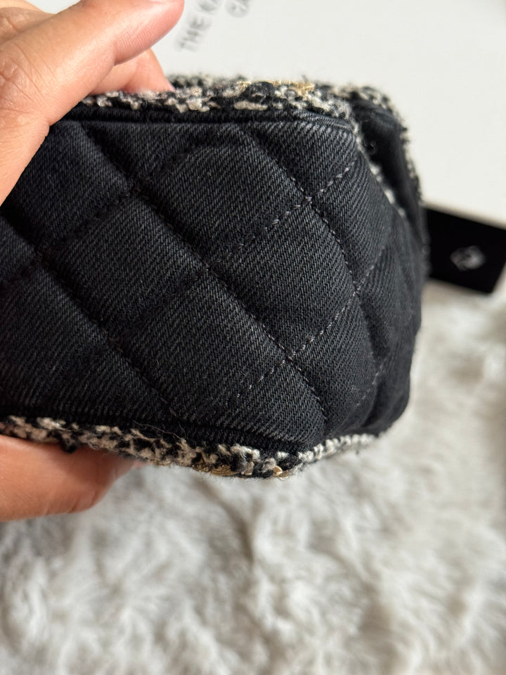Chanel series 26 Black Denim LGHW Braided in Gold/White/Black Medium Flap Bag