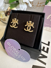 Load image into Gallery viewer, Chanel 21A Crown LGHW Earrings
