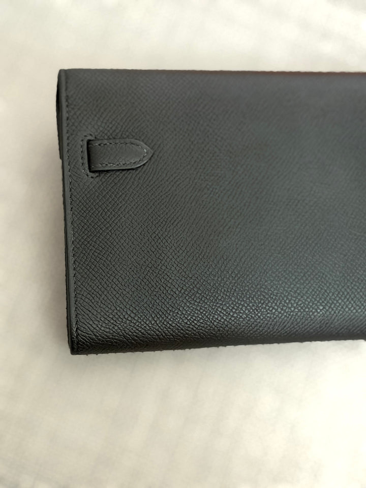 HERMES Noir Black Epsom Leather GHW Kelly To Go Stamp Z 2021