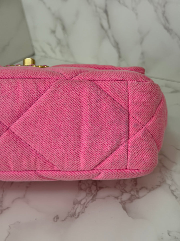 CHANEL 21S 2021 series 31 Pink Denim 19 size Small Flap Bag