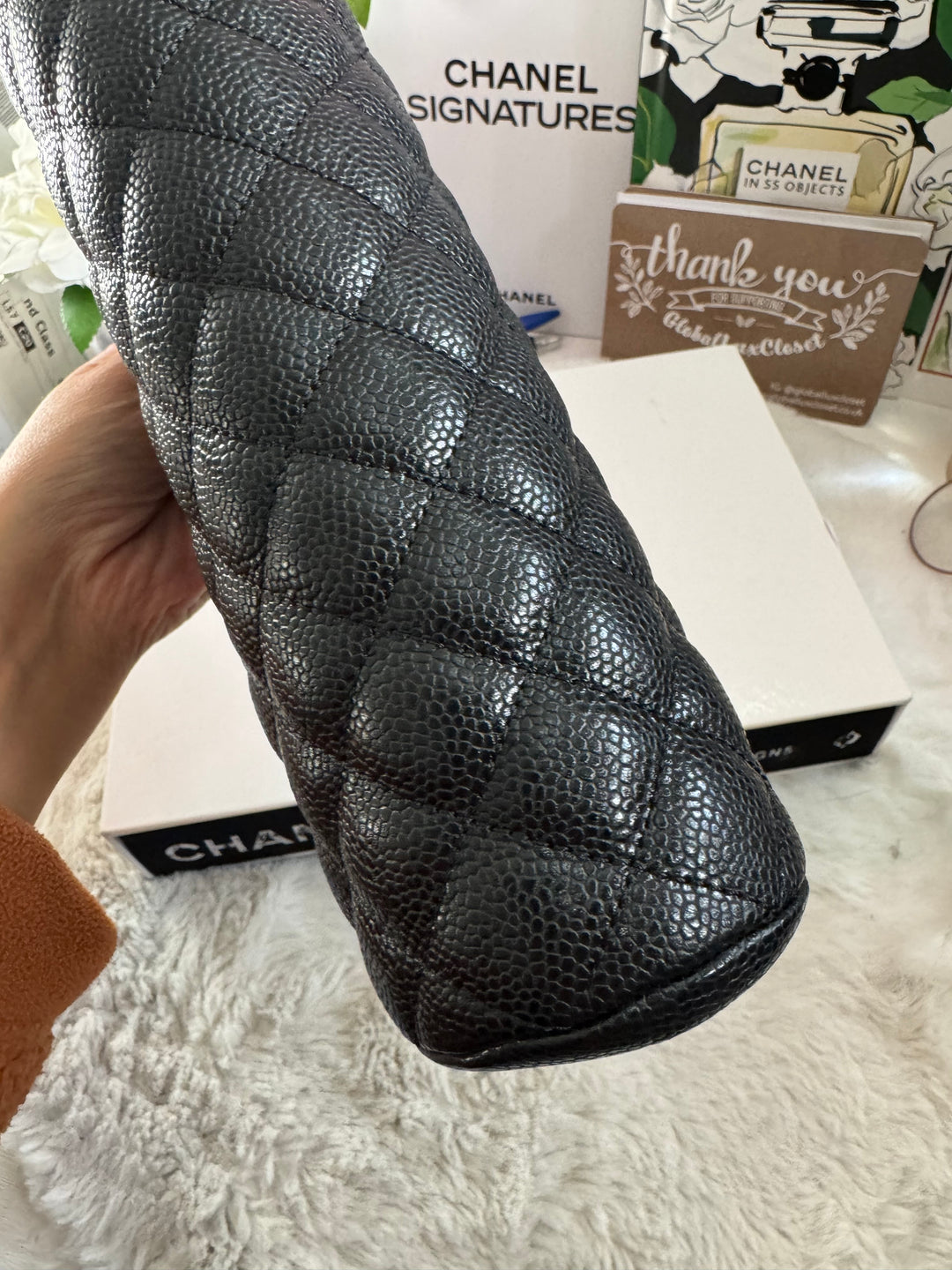 Chanel series 15 Black Caviar SHW Classic Clutch