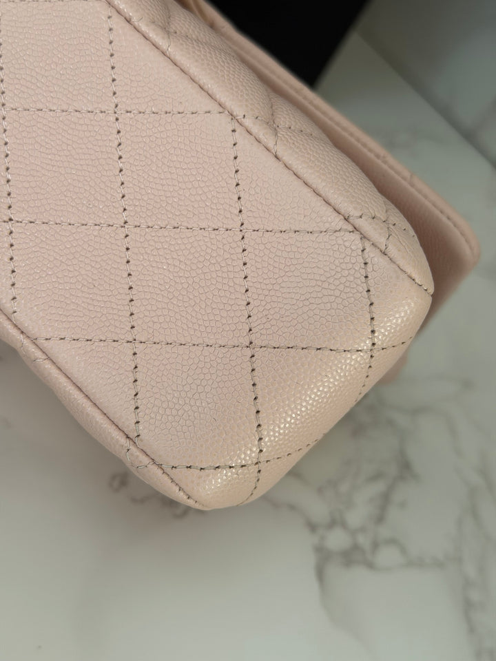 CHANEL 21C 2021 Rose Clair Caviar LGHW Medium ML 11.12 Timeless Classic Double Flap Bag