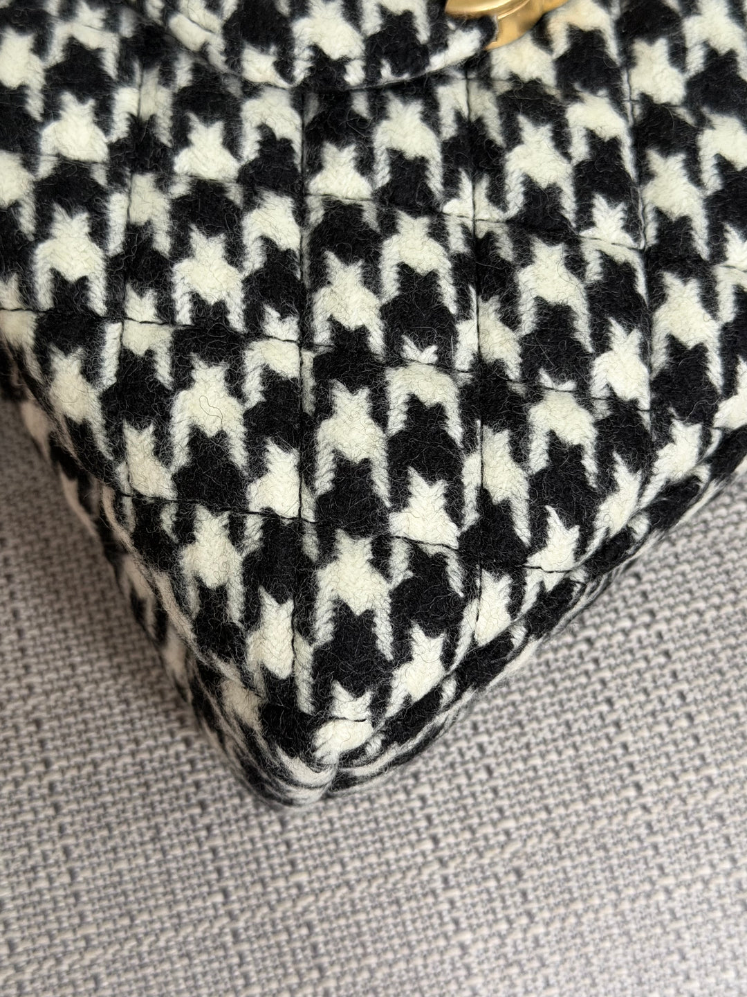 CHANEL 24A 2024 Black and White Houndstooth Tweed Kelly Small Shopping Bag with Chain Aged GHW