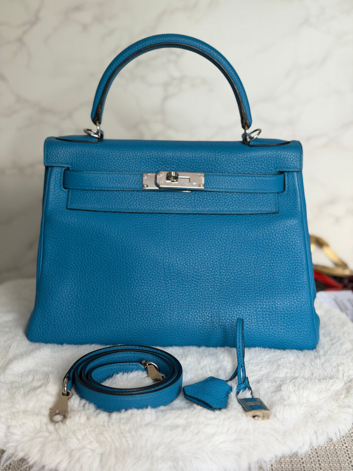 HERMÈS Bleu Frida Togo Leather PHW Kelly 28 Bag Stamp A 2017