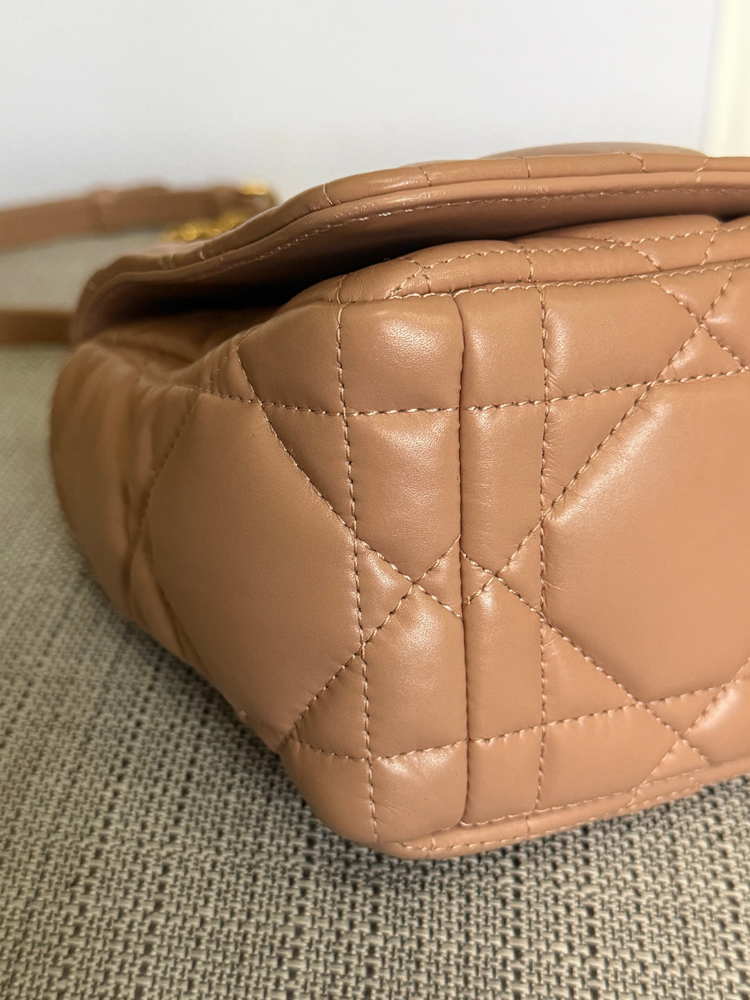 Dior Caro Flap Bag in Rose De Ven Calfskin GHW Medium 25 cms