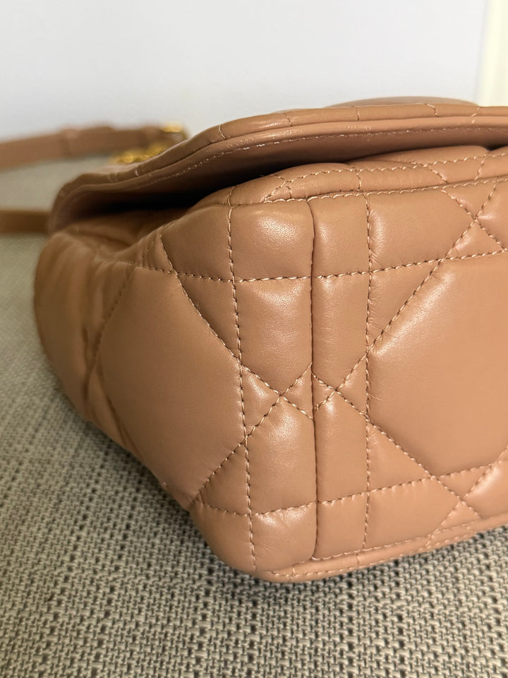 Dior Caro Flap Bag in Rose De Ven Calfskin GHW Medium 25 cms