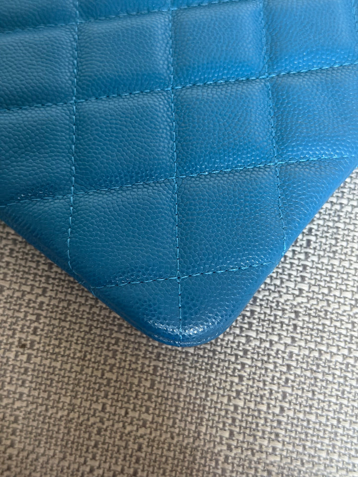 CHANEL series 27 Blue caviar LGHW Medium O Case/Pouch 25 cms
