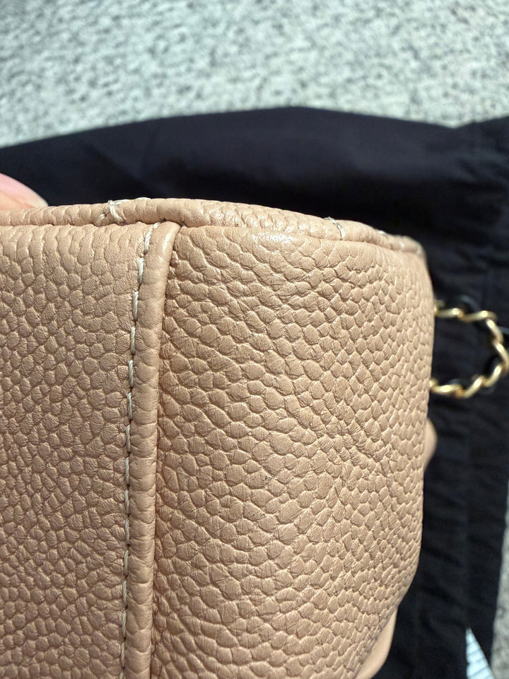 CHANEL Beige & Black Filigree Aged GHW Magnetic Closure Flap Bag size Medium 10 inches