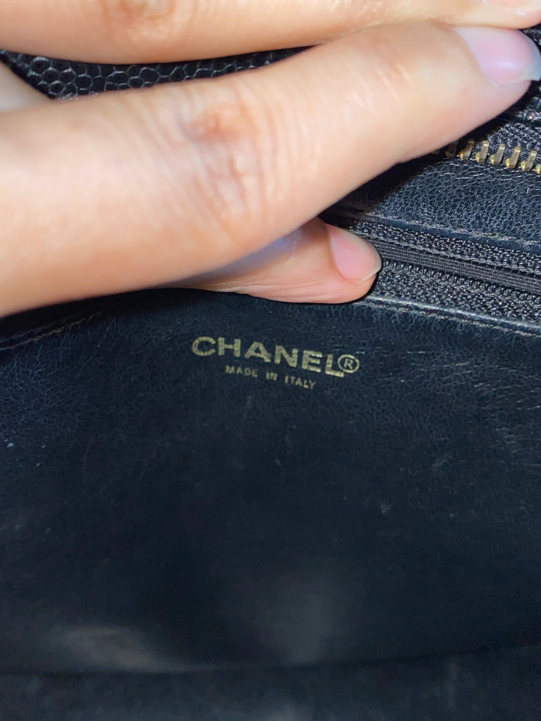 Chanel series 7 Vintage 2002-2003 Black Caviar GHW Medallion Tote Bag