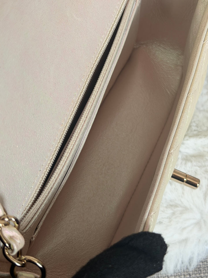 CHANEL 20B Iridescent Ivory Calf skin LGHW Mini Rectangular Flap Bag 2020