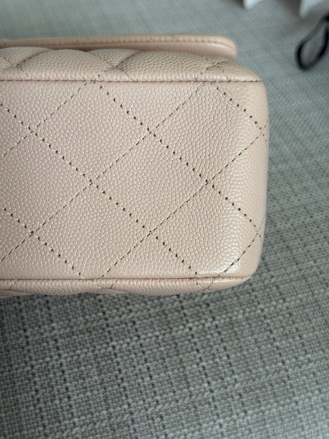 CHANEL 21C 2021 Rose Clair Caviar LGHW Medium ML 11.12 Timeless Classic Double Flap Bag