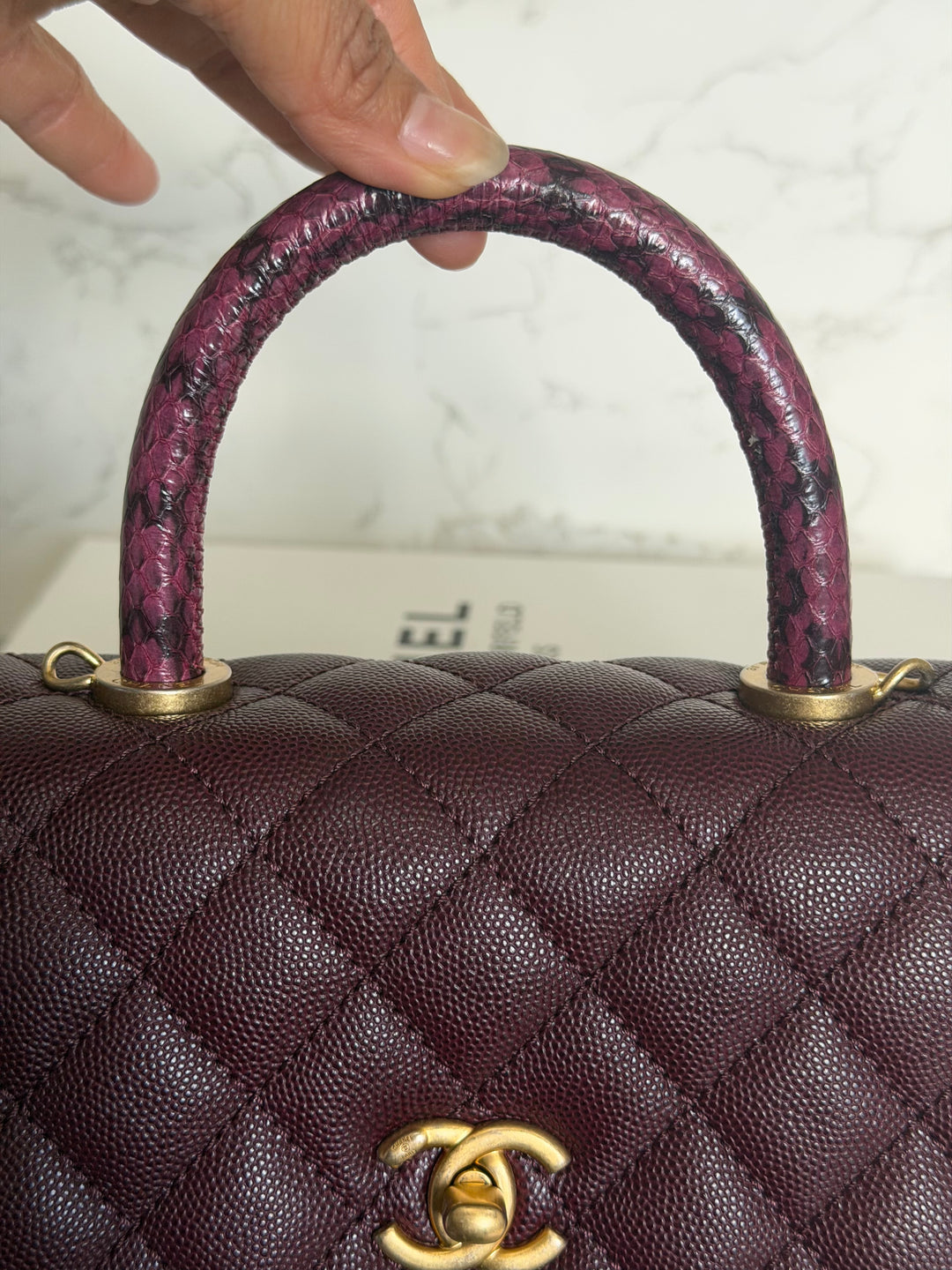 CHANEL series 26 Burgundy Caviar Aged GHW Coco Handle Flap Bag size SMALL with Pink sea snake handle 2018