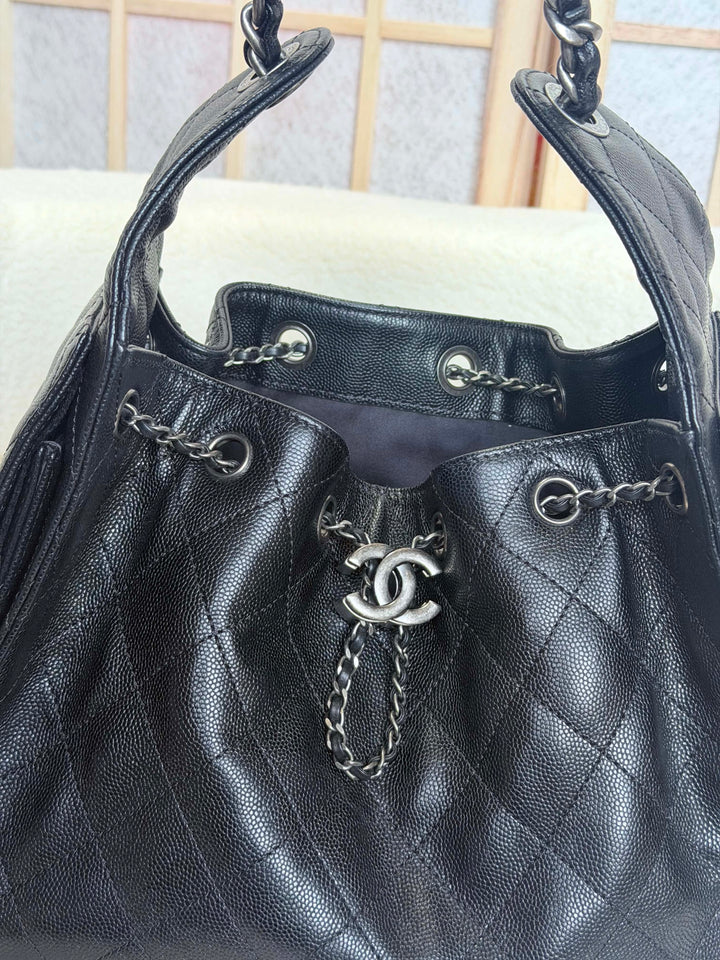 CHANEL Black Caviar Ruthenium Hardware 25 Hobo Bag size SMALL