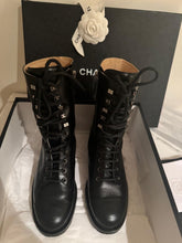 Load image into Gallery viewer, Chanel Boots with Black Leather Size EU 37
