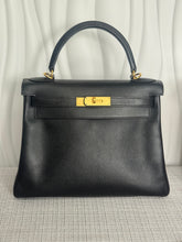 Load image into Gallery viewer, Hermes Noir/Black Epsom Leather GHW Kelly 28 stamp N 2010
