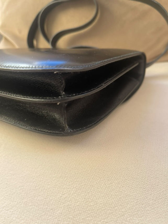 HERMES Constance 24 Black Box Leather Enemel H Closure GHW Vintage Stamp J in Sq