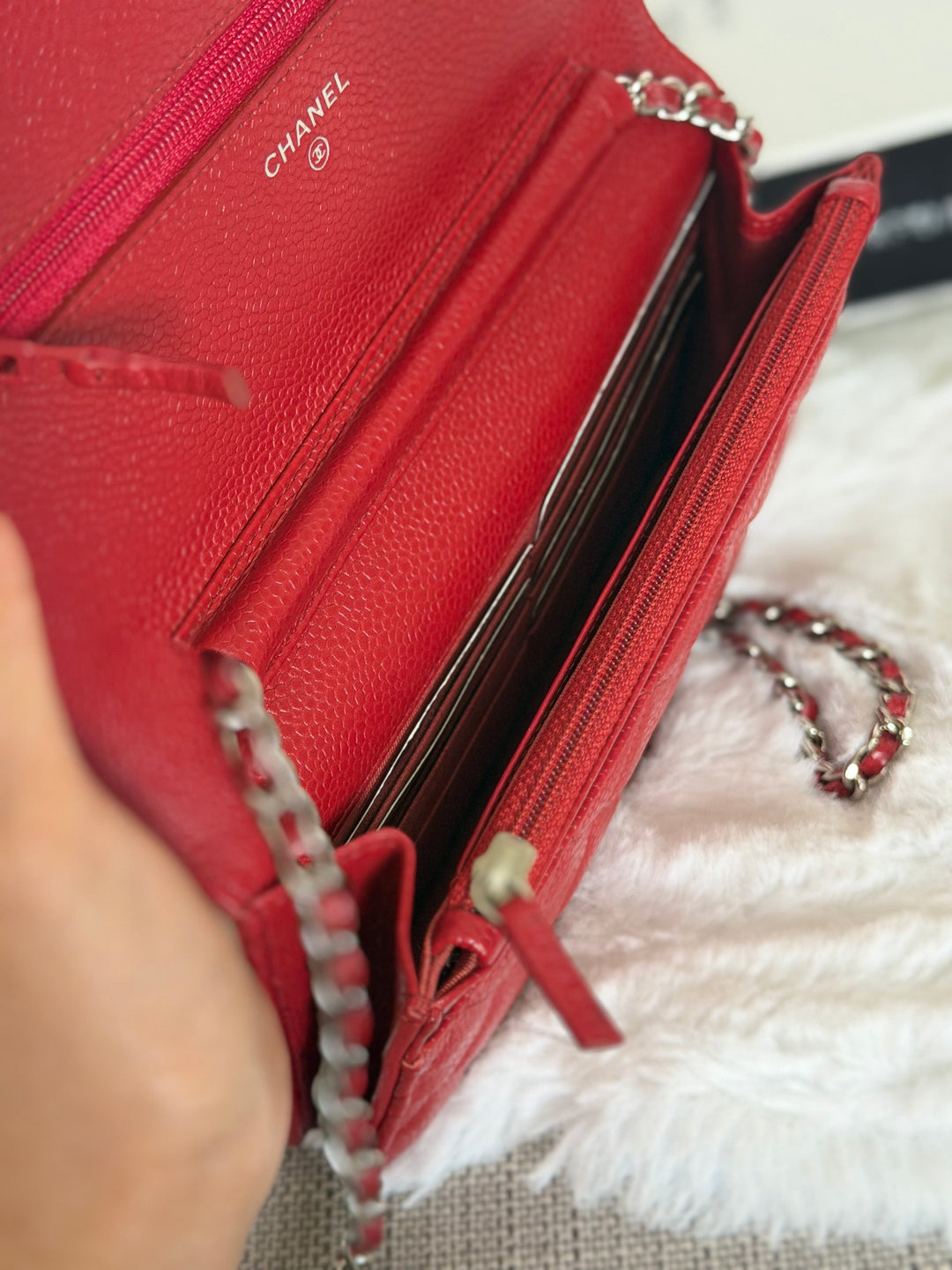 CHANEL series 19 Red Caviar Classic Wallet on chain (WOC) SHW 2014/2015