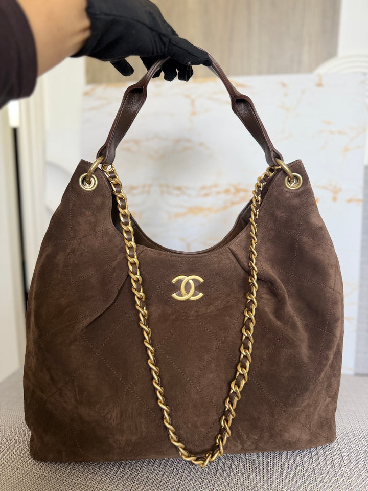 CHANEL 26C Brown Suede Maxi Hobo Bag 2026