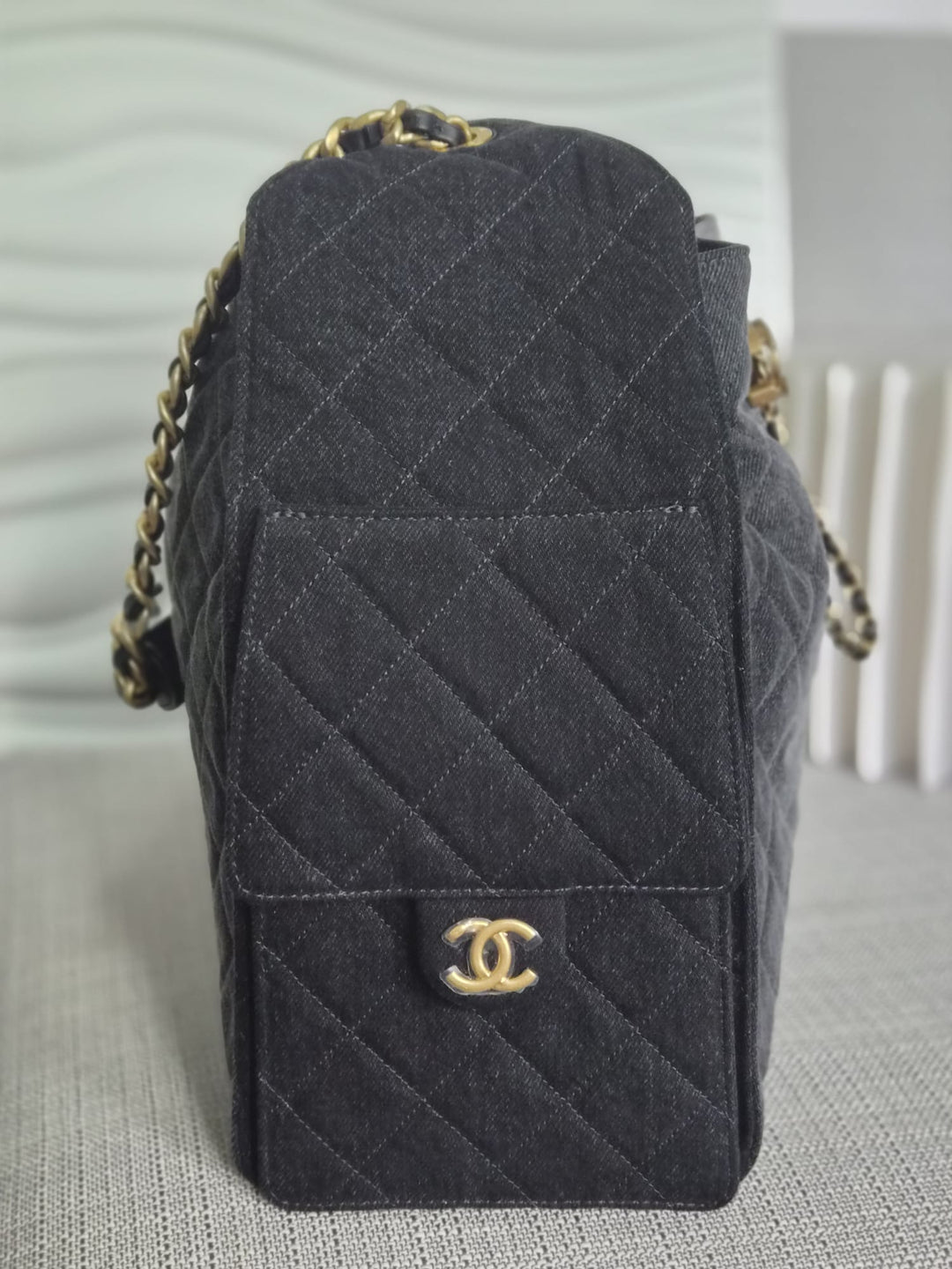 CHANEL Black Denim Medium 25 Hobo Bag with Detachable Pouch Aged GHW