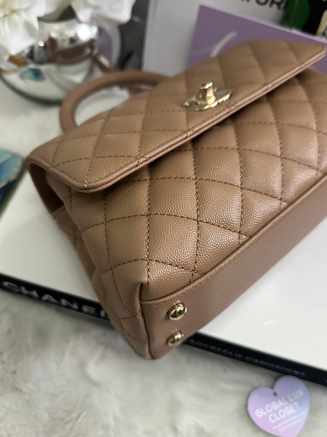 Chanel 22K Pre Fall/Winter 2022 Dark Beige Caviar LGHW Coco Handle Size Small with detachable strap