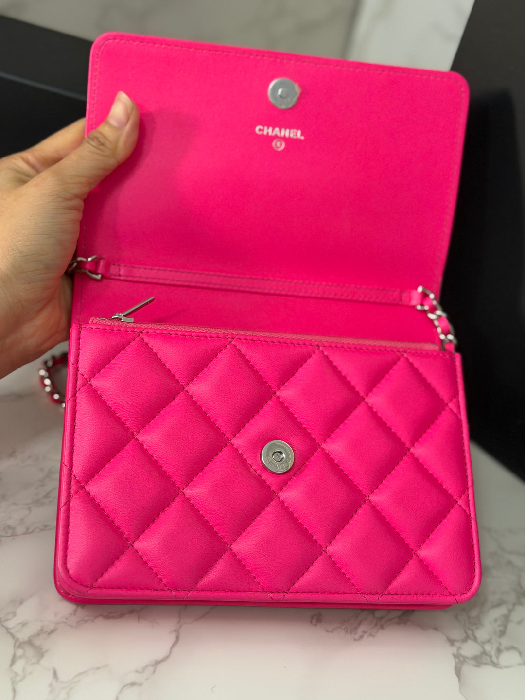 CHANEL 24C 2023/2024 Bright Hot Pink Ombré Hardware Square Wallet on Chain (WOC)