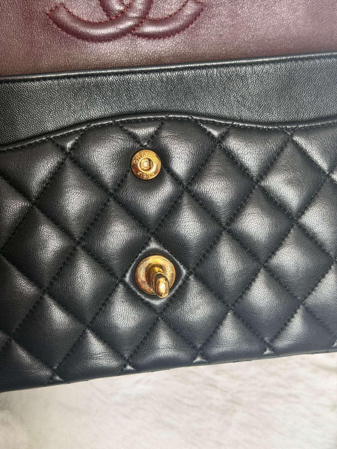 CHANEL series 14 Black Lambskin GHW Medium ML Timeless Classic Double Flap Bag 2011