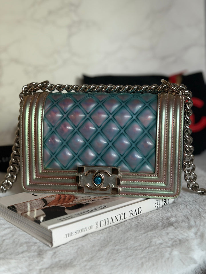 CHANEL 18S Iridescent Patent Calf Skin Purple Blue Mermaid Le Boy Flap Bag size Small