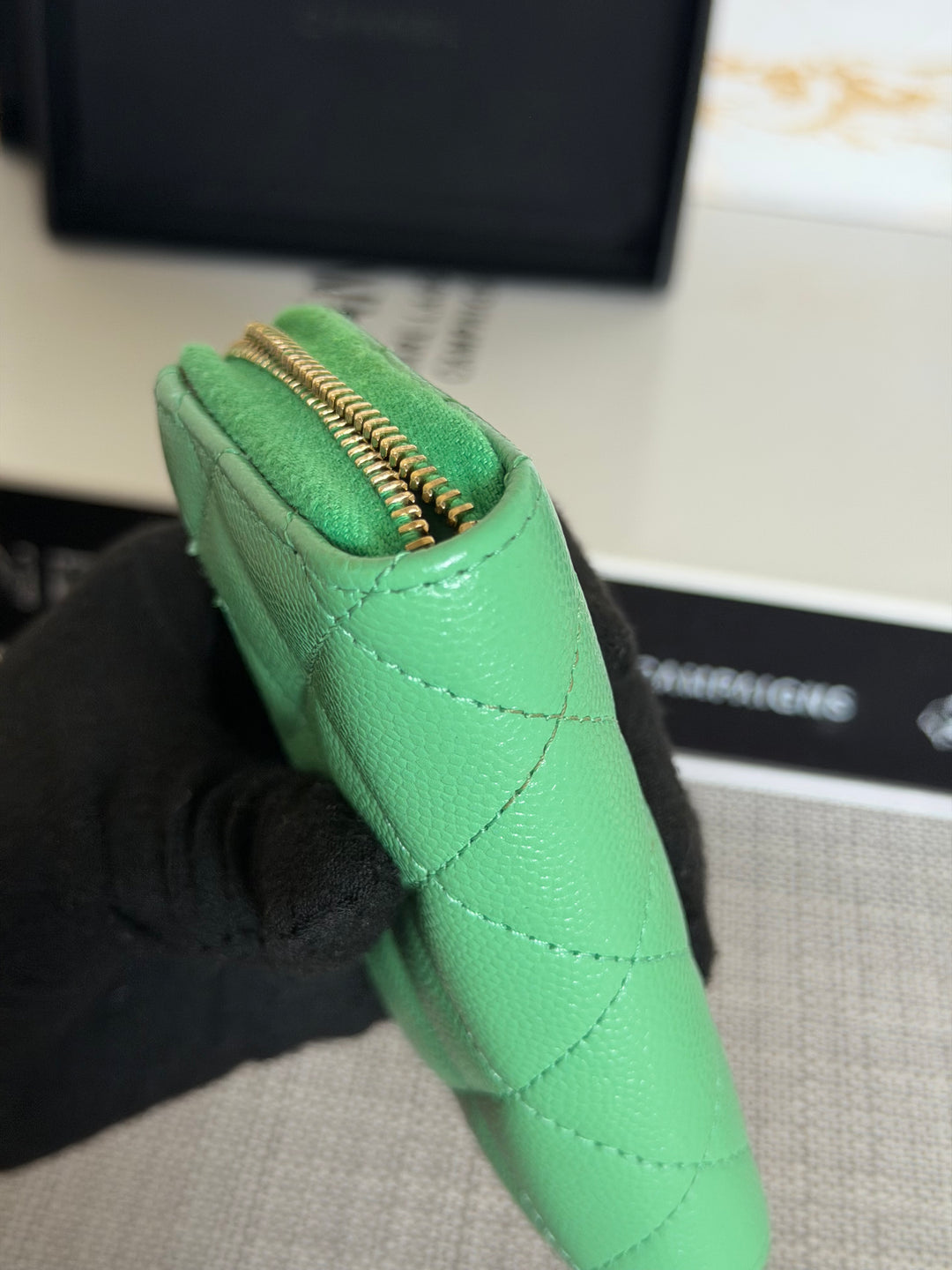 CHANEL 21P series 31 Green Caviar LGHW Zippy Coin Purse