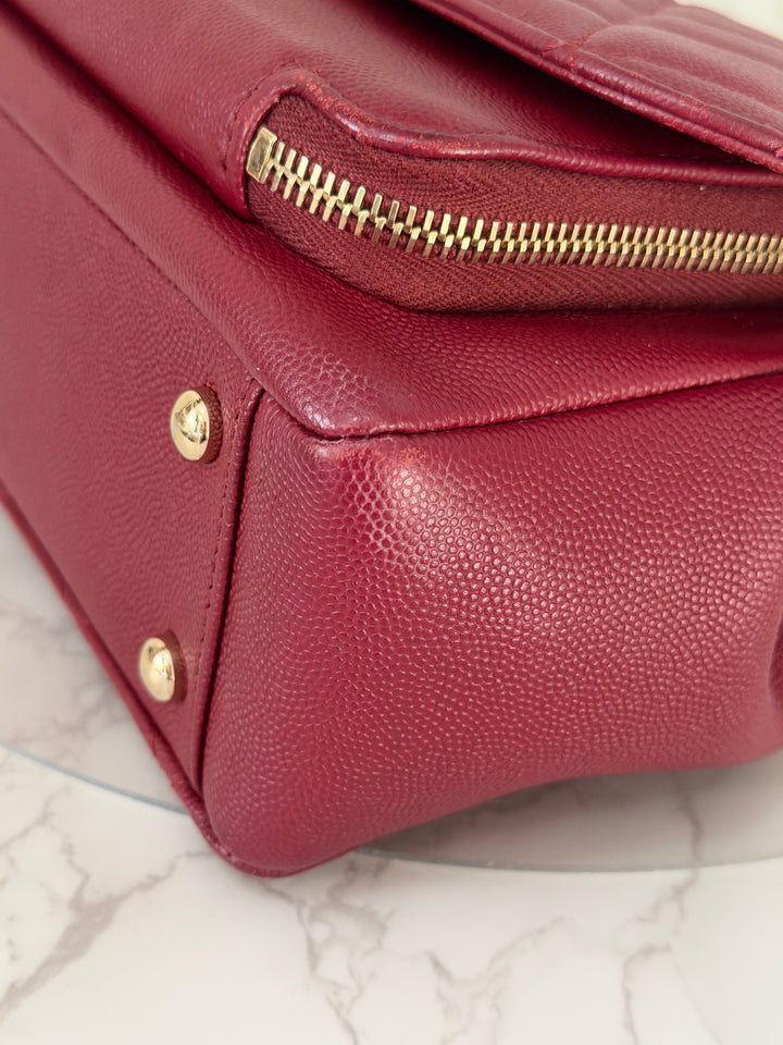 Chanel series 28 19B Collection 2019 Burgundy Caviar Business Affinity Flap Bag with Champagne GHW size Medium