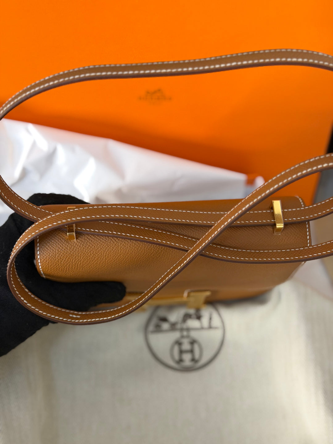 HERMÈS Constance 18 Gold Epsom Leather GHW Stamp B - 2023
