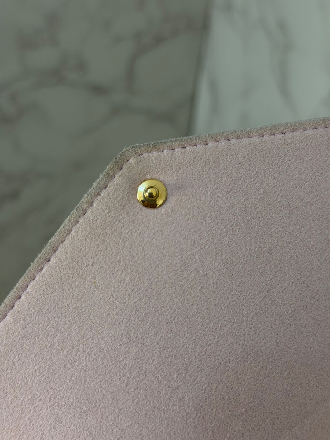 LOUIS VUITTON LV Pochette Felicie 2022 Pink/Beige/Yellow Emprinte Leather