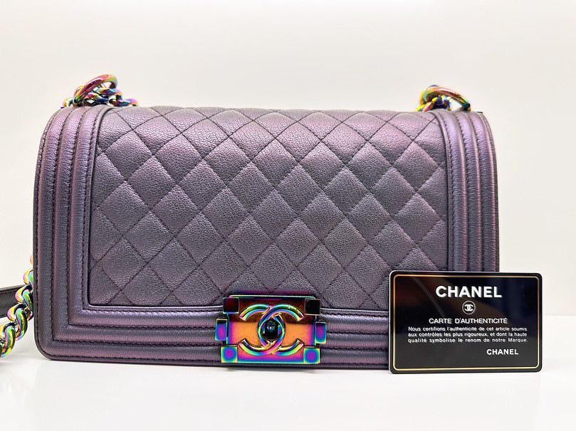 Chanel 16C 2016 Cruise collection series 21 Purple Iridescent Calf skin rainbow mermaid hardware Le Boy Old Medium Flap Bag