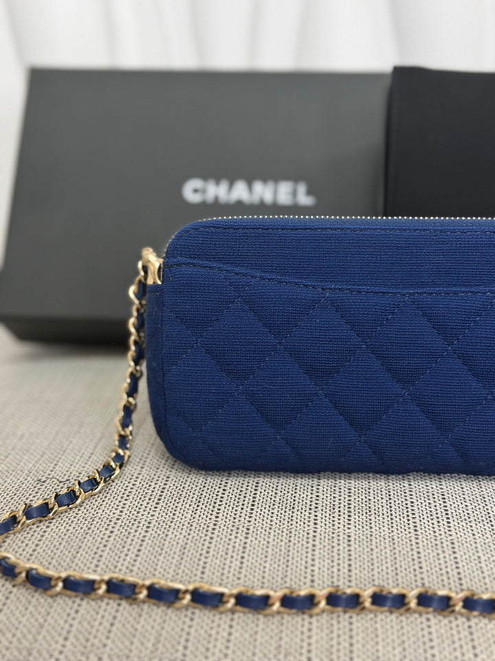 CHANEL series 28 Blue Jersey With Green Fabric Lining O Diver Wallet on Chain Phone Holder LGHW