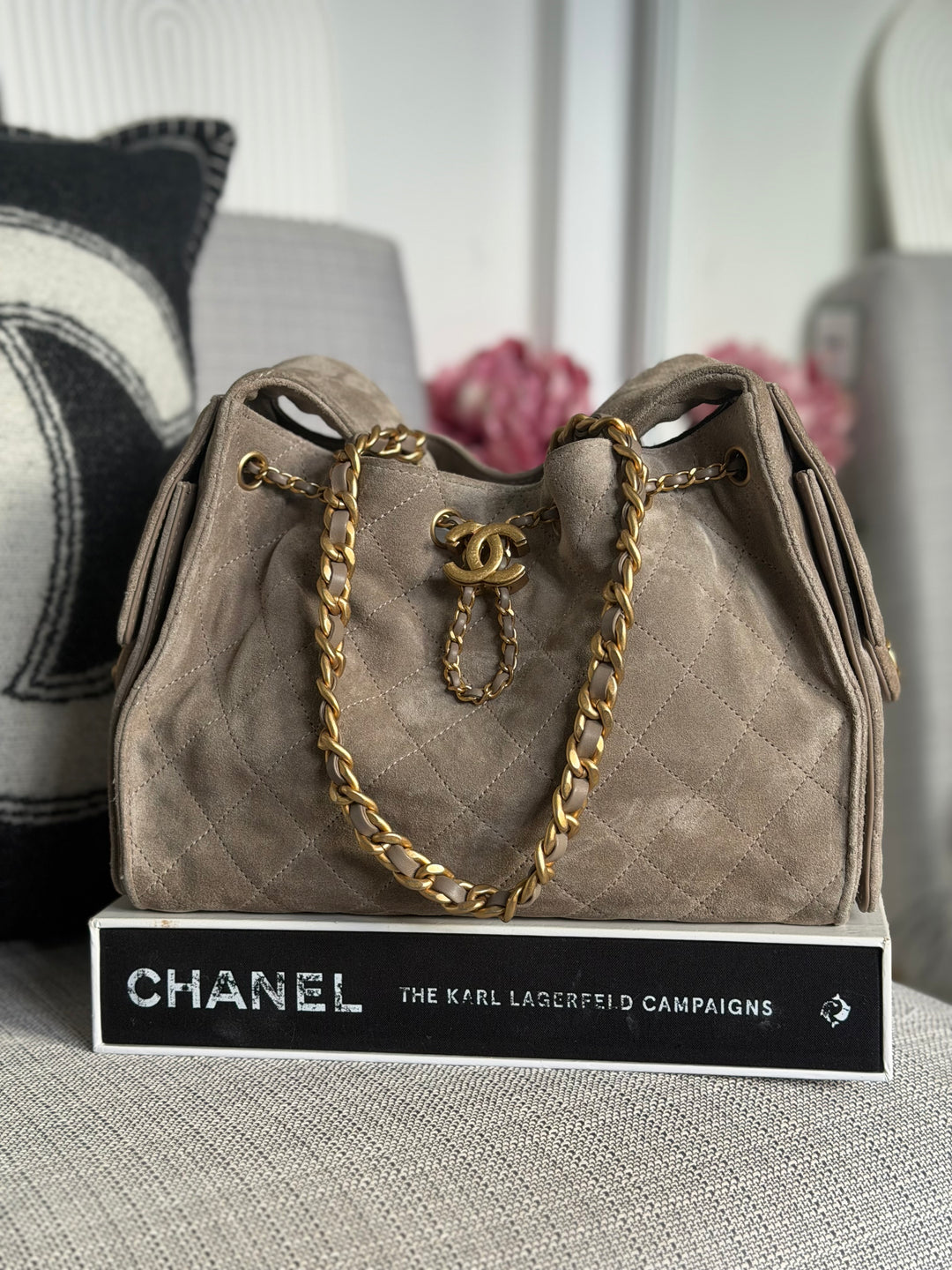 CHANEL Grey Suede 25 Hobo Bag size SMALL aged GHW 2025/2026