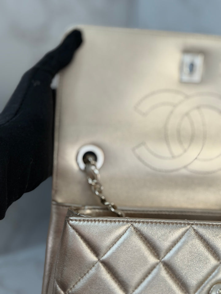 CHANEL series 30 Metallic Gold Lambskin LGHW Trendy CC top Handle Bag with non detachable Strap size SMALL 2020