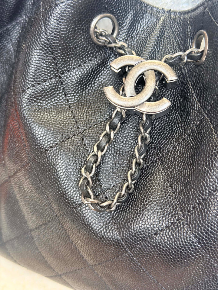 CHANEL Black Caviar Ruthenium Hardware 25 Hobo Bag size SMALL