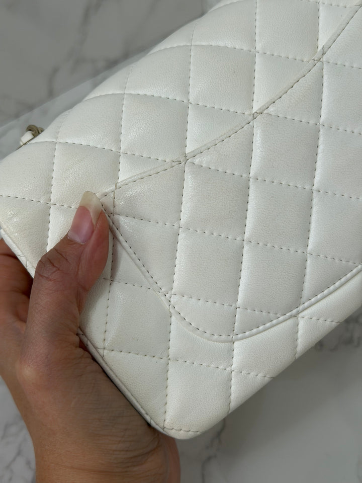 CHANEL series 23 2016 White Lambskin LGHW Mini Rectangular Flap Bag