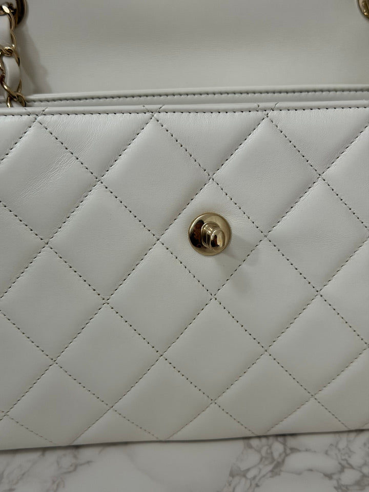 CHANEL 23S collection 2023 White Lambskin LGHW Trendy CC Flap Bag size Small with raised CHANEL Engraved Plate Top Handle